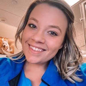 Meet your Posher, Brittny